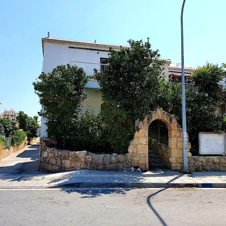 2 Bedroom Cozy Apartment Near Tourist Area, 200M From Sea Paphos Exterior photo